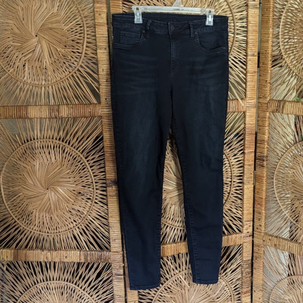 Kut from the Kloth High Rise Toothpick Skinny Jean size 12 - dark wash